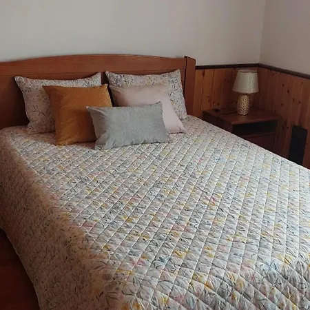 E Ferienhaus *
